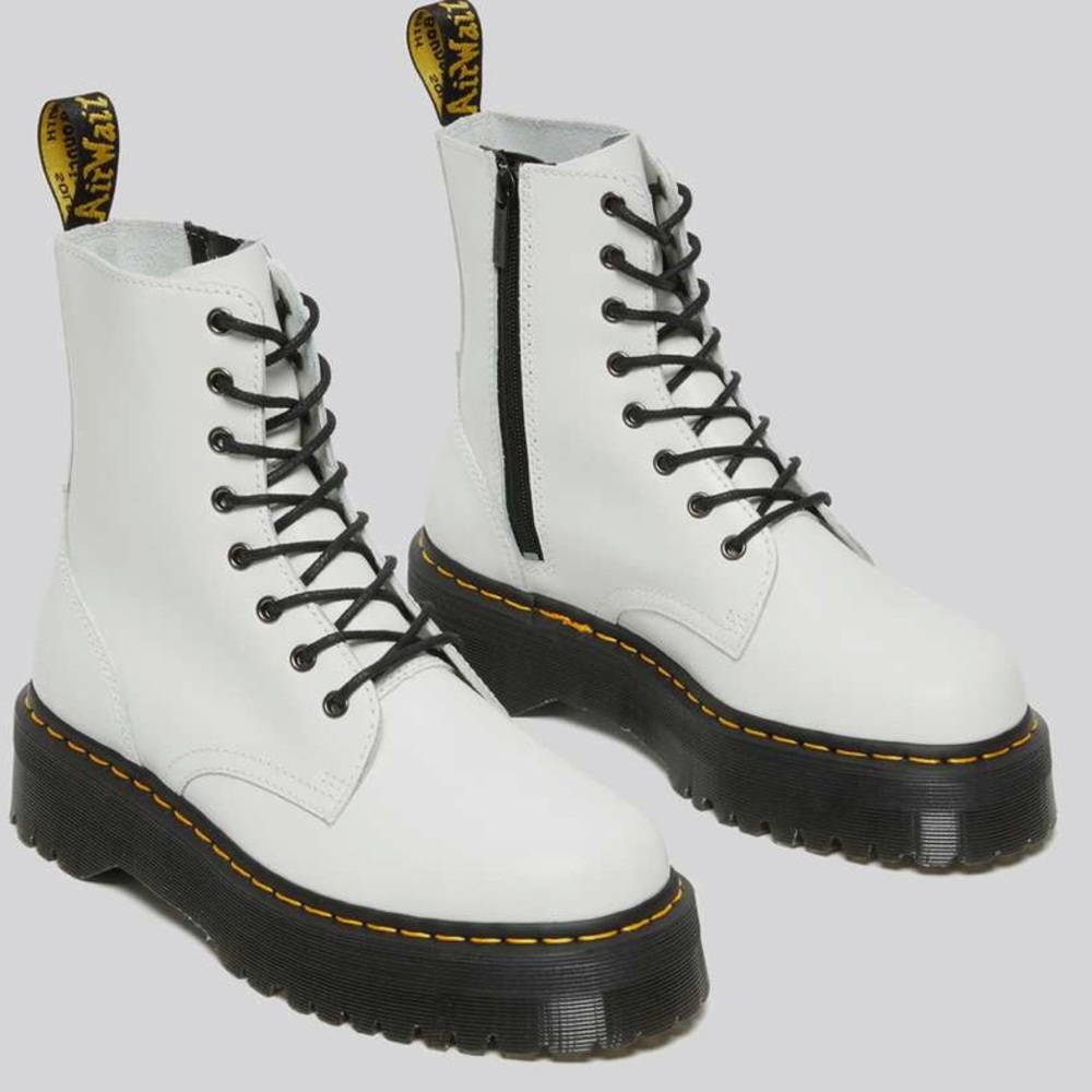 NEW Dr Martens Jadon smooth white Boots